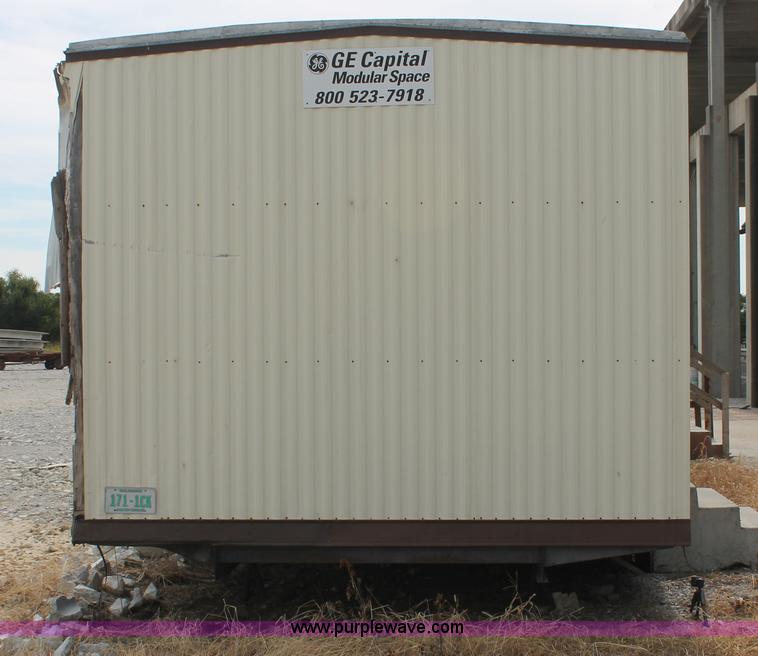 image for item I4731 1996 three room modular work site trailer