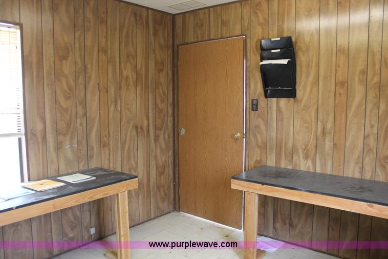 image for item I4731 1996 three room modular work site trailer