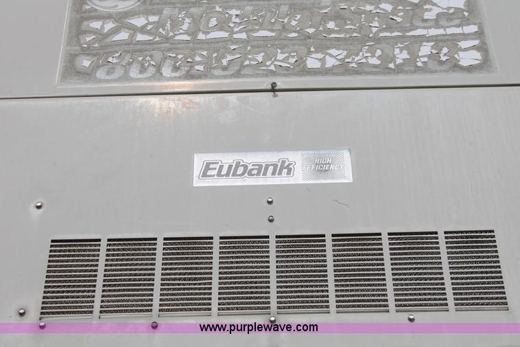 image for item I4731 1996 three room modular work site trailer