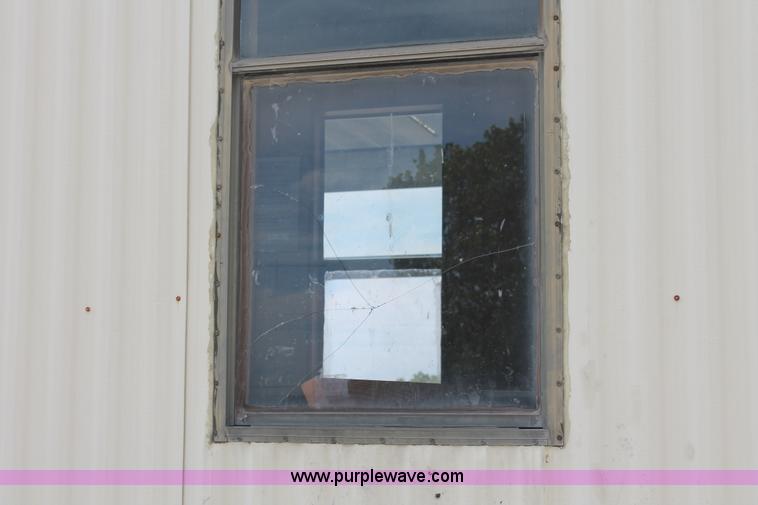 image for item I4731 1996 three room modular work site trailer