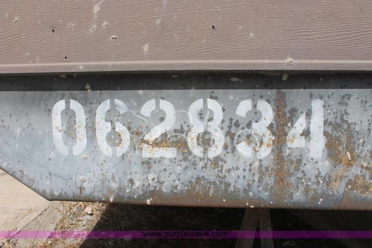 image for item I4731 1996 three room modular work site trailer