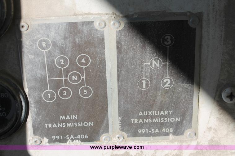 image for item I4732 1972 Lima 700-TC lattice boom truck crane