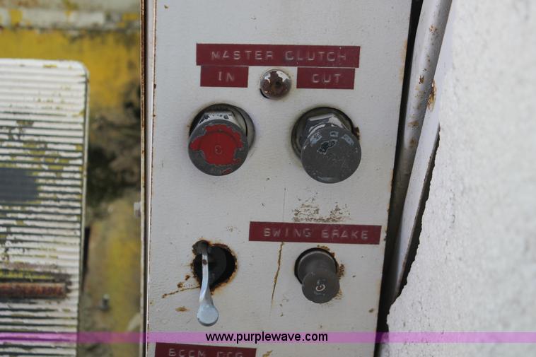 image for item I4732 1972 Lima 700-TC lattice boom truck crane