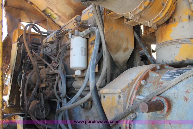 image for item I4732 1972 Lima 700-TC lattice boom truck crane