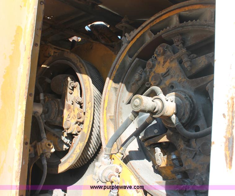 image for item I4732 1972 Lima 700-TC lattice boom truck crane