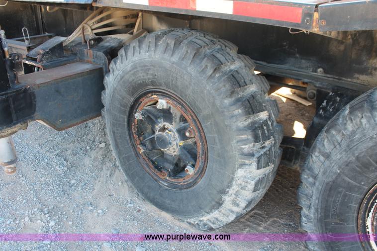 image for item I4732 1972 Lima 700-TC lattice boom truck crane