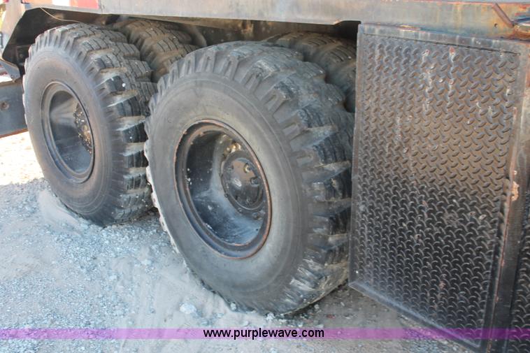 image for item I4732 1972 Lima 700-TC lattice boom truck crane