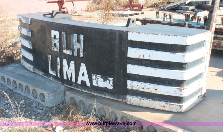 image for item I4732 1972 Lima 700-TC lattice boom truck crane