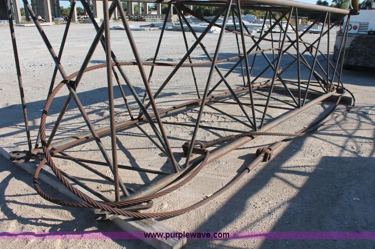 image for item I4732 1972 Lima 700-TC lattice boom truck crane