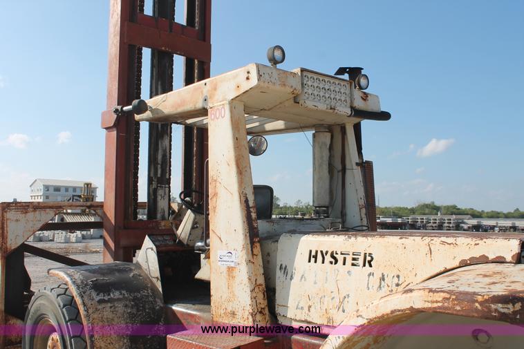 image for item I4733 1980 Hyster H300B forklift