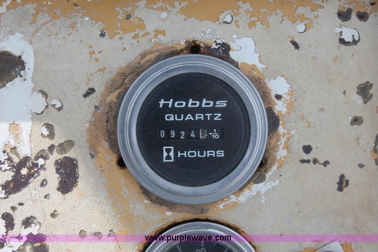 image for item I4734 1980 Hyster H300B forklift