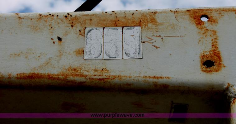 image for item I4734 1980 Hyster H300B forklift