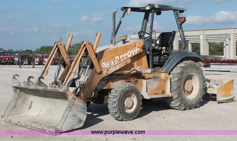 image for item I4735 2001 Case 570XLT Series Two loader