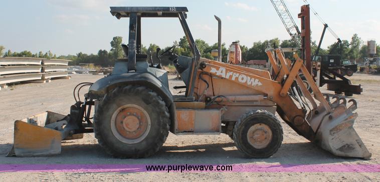 image for item I4735 2001 Case 570XLT Series Two loader