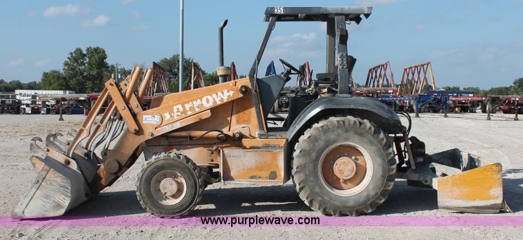 image for item I4735 2001 Case 570XLT Series Two loader