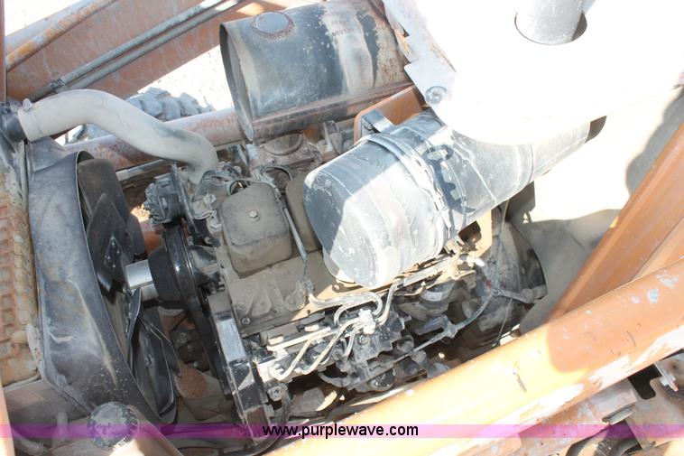 image for item I4735 2001 Case 570XLT Series Two loader