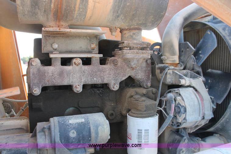 image for item I4735 2001 Case 570XLT Series Two loader