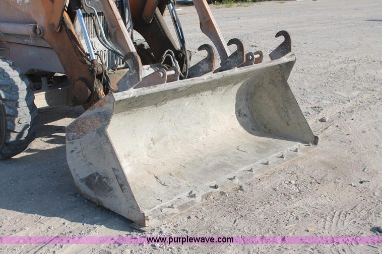 image for item I4735 2001 Case 570XLT Series Two loader