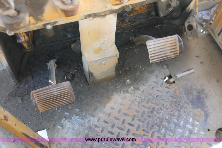 image for item I4736 1960 Caterpillar 12E motor grader