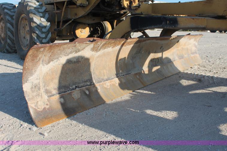 image for item I4736 1960 Caterpillar 12E motor grader