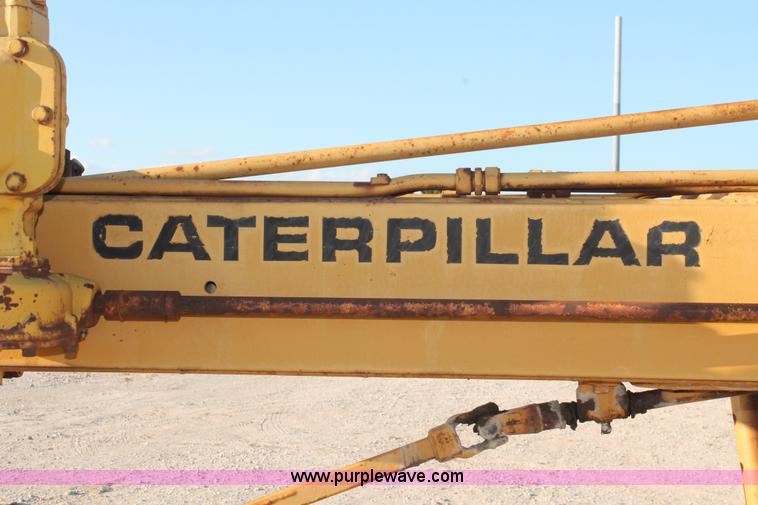 image for item I4736 1960 Caterpillar 12E motor grader