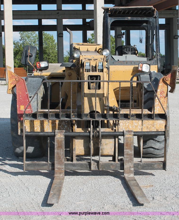 image for item I4737 1999 Caterpillar TH83 telehandler