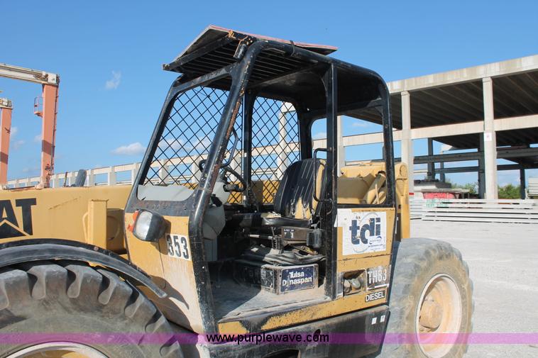 image for item I4737 1999 Caterpillar TH83 telehandler