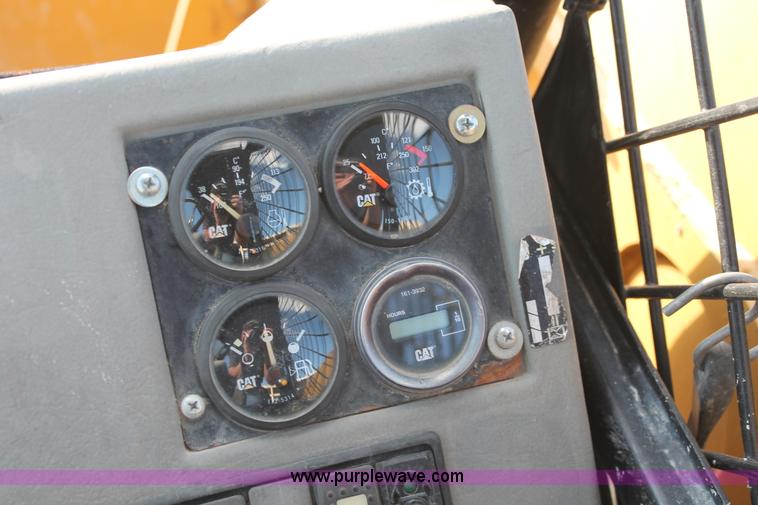 image for item I4737 1999 Caterpillar TH83 telehandler