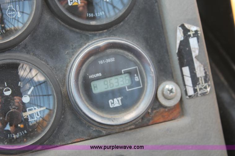 image for item I4737 1999 Caterpillar TH83 telehandler