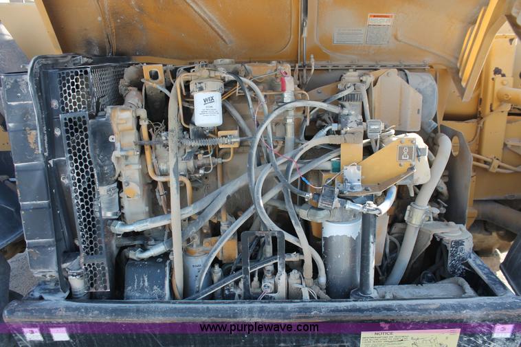 image for item I4737 1999 Caterpillar TH83 telehandler