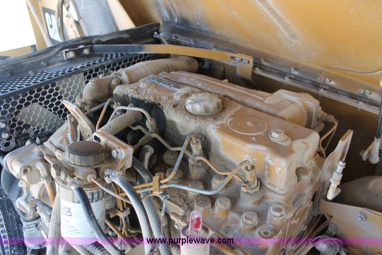 image for item I4737 1999 Caterpillar TH83 telehandler