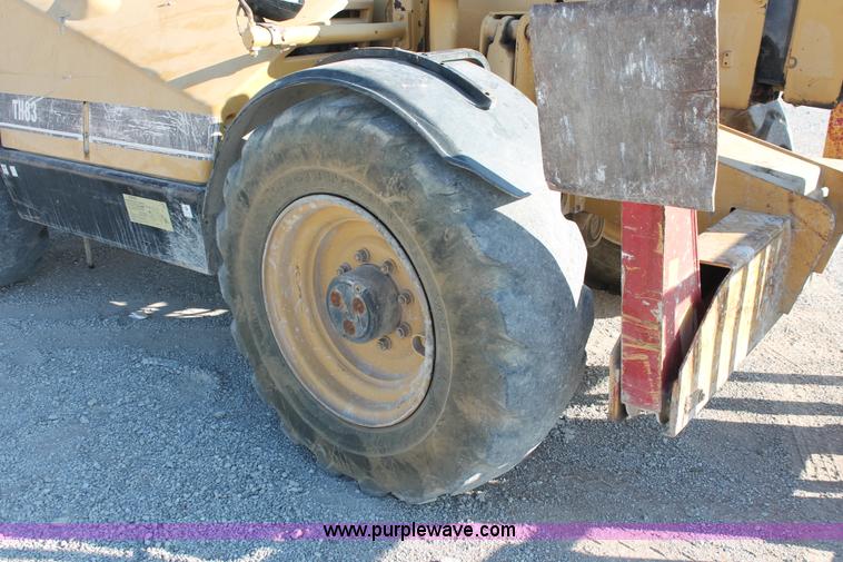 image for item I4737 1999 Caterpillar TH83 telehandler