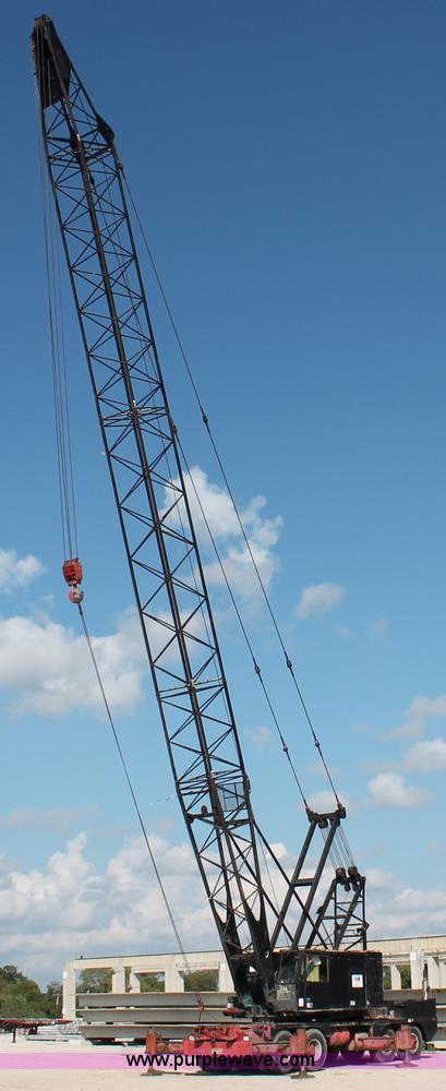 image for item I4738 1972 Lorain MC790 lattice boom truck crane