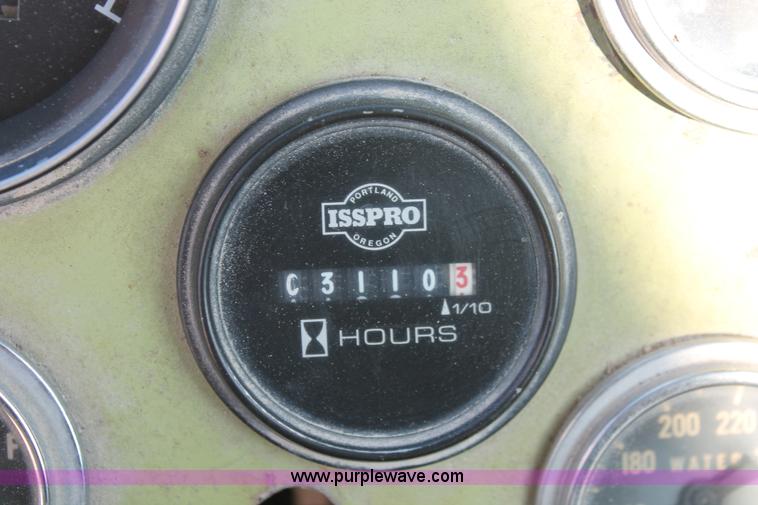 image for item I4738 1972 Lorain MC790 lattice boom truck crane