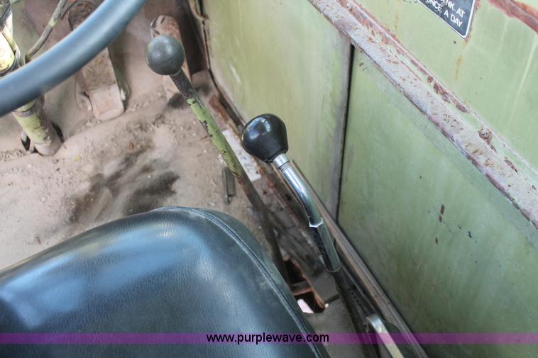 image for item I4738 1972 Lorain MC790 lattice boom truck crane