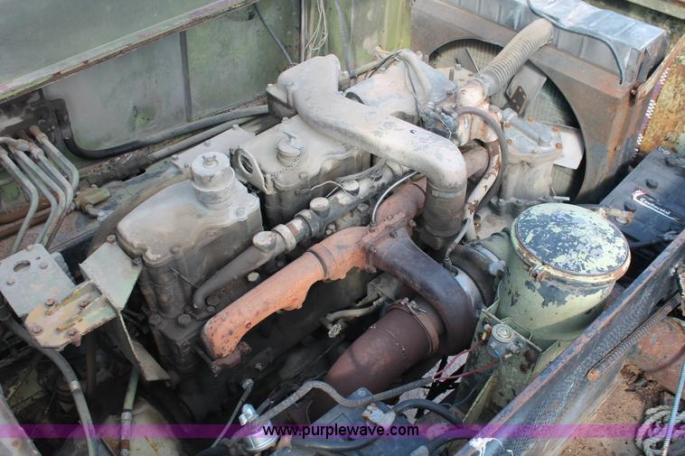 image for item I4738 1972 Lorain MC790 lattice boom truck crane