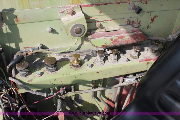 image for item I4738 1972 Lorain MC790 lattice boom truck crane