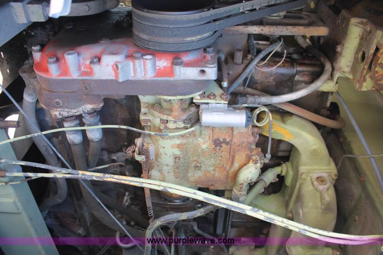 image for item I4738 1972 Lorain MC790 lattice boom truck crane