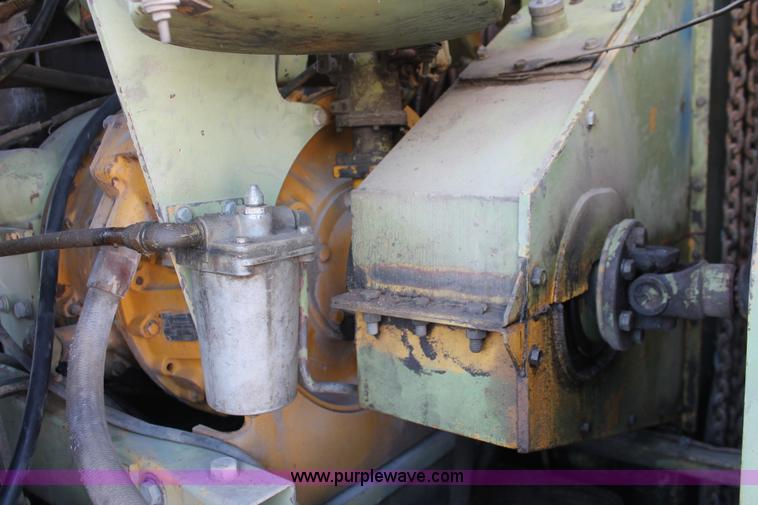 image for item I4738 1972 Lorain MC790 lattice boom truck crane