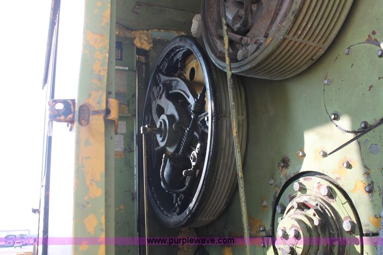 image for item I4738 1972 Lorain MC790 lattice boom truck crane