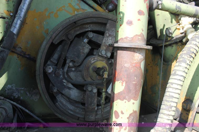 image for item I4738 1972 Lorain MC790 lattice boom truck crane