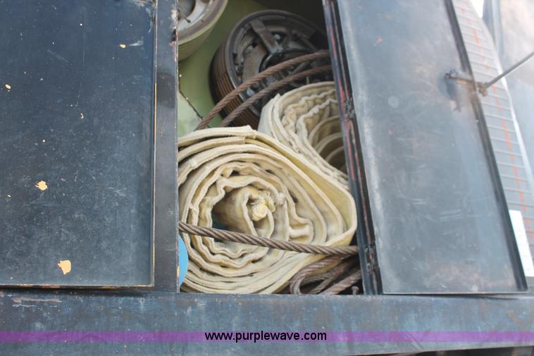 image for item I4738 1972 Lorain MC790 lattice boom truck crane