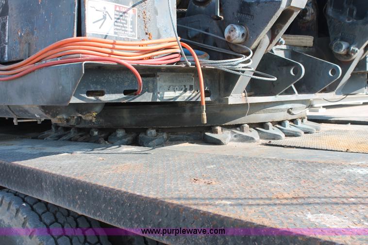 image for item I4738 1972 Lorain MC790 lattice boom truck crane