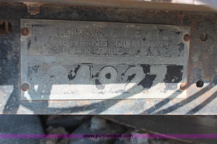 image for item I4738 1972 Lorain MC790 lattice boom truck crane