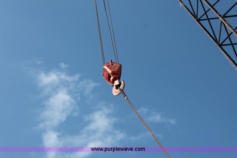 image for item I4738 1972 Lorain MC790 lattice boom truck crane