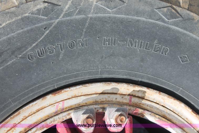 image for item I4738 1972 Lorain MC790 lattice boom truck crane