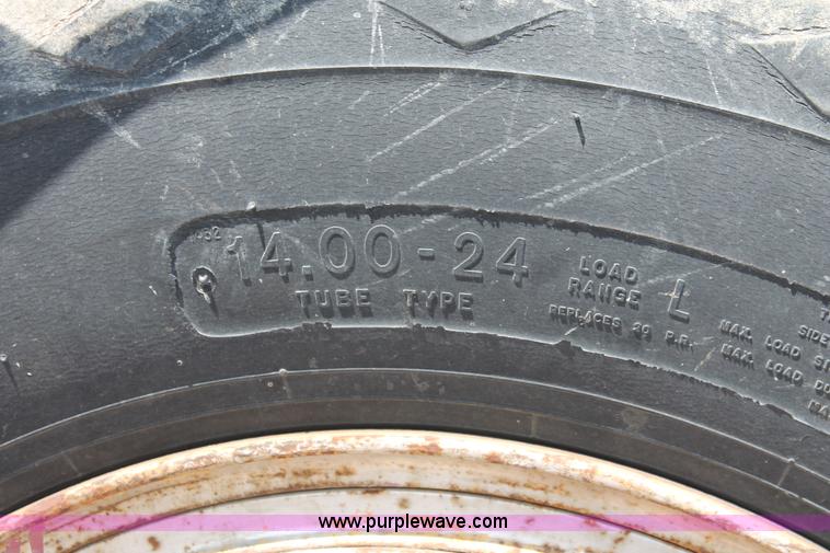 image for item I4738 1972 Lorain MC790 lattice boom truck crane