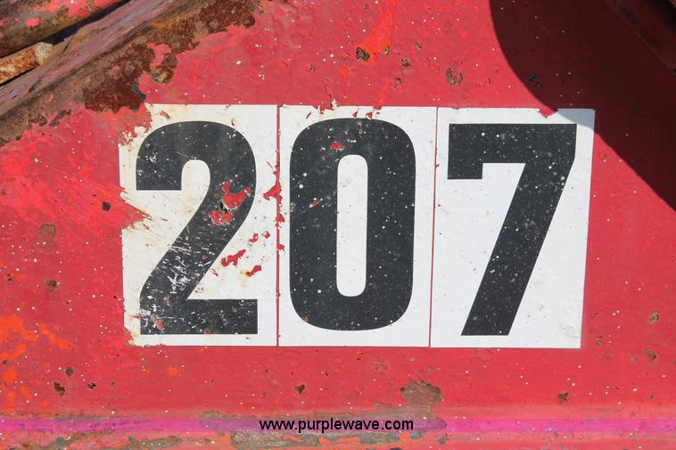 image for item I4738 1972 Lorain MC790 lattice boom truck crane