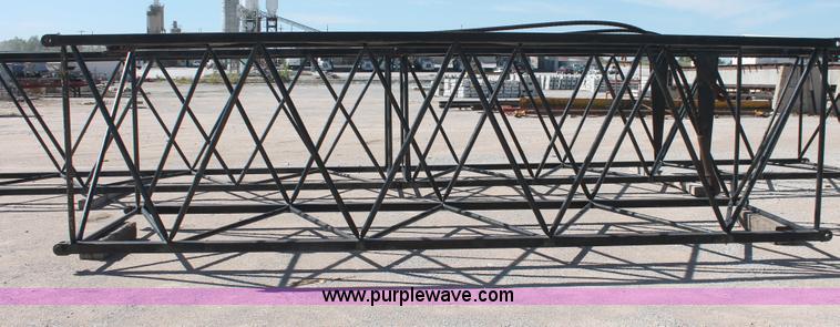 image for item I4738 1972 Lorain MC790 lattice boom truck crane