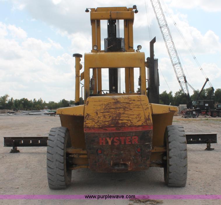image for item I4739 1974 Hyster lift truck